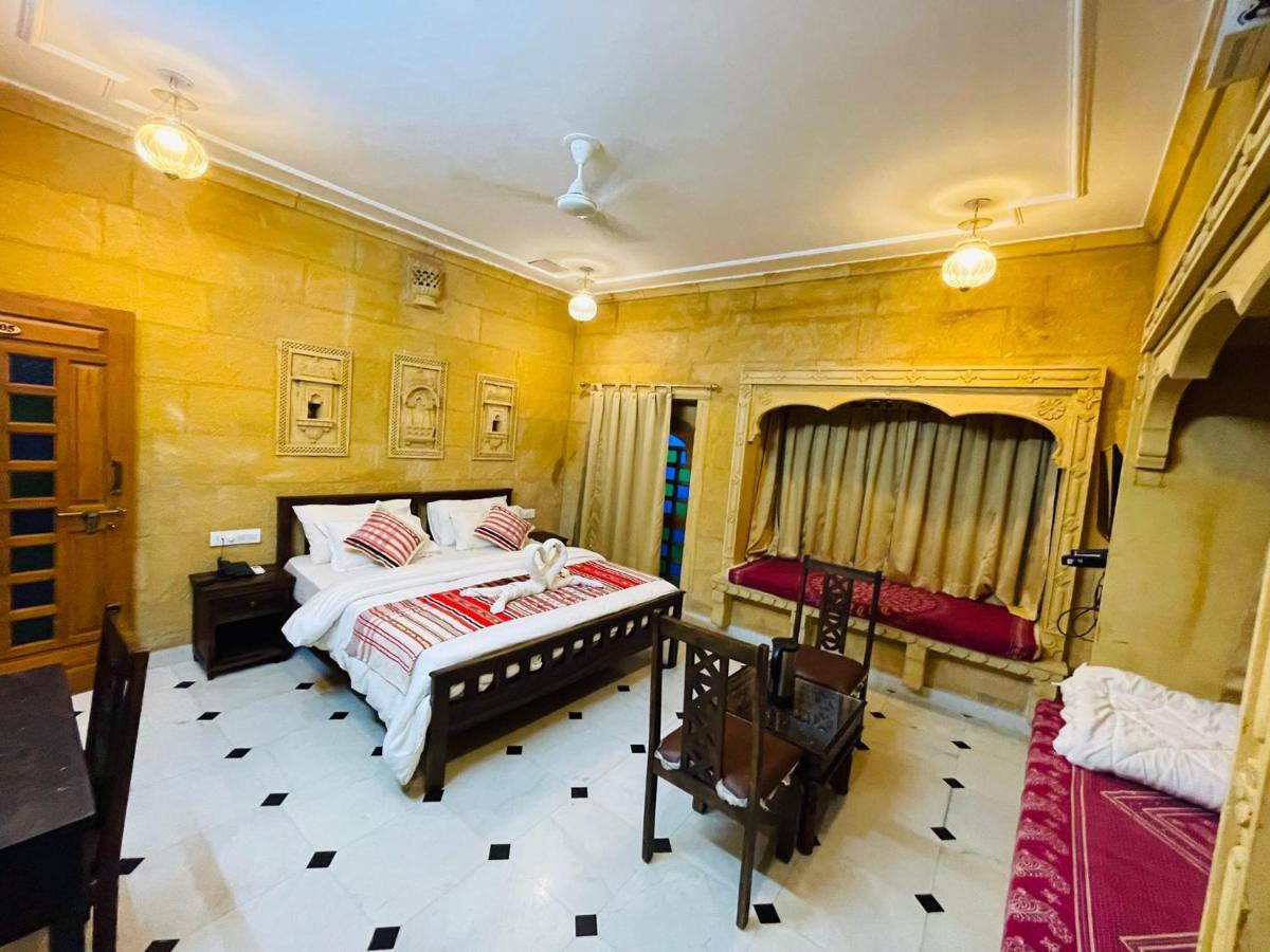 Golden Marigold Hotel Jaisalmer Exterior foto