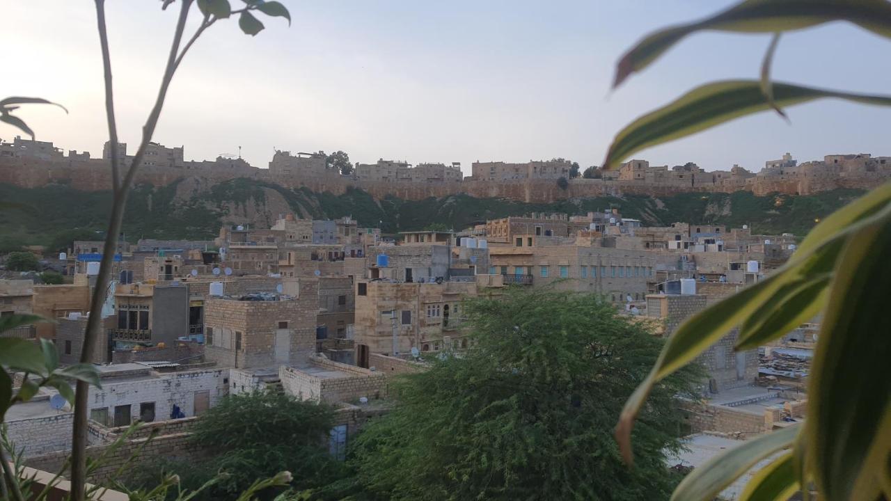 Golden Marigold Hotel Jaisalmer Exterior foto
