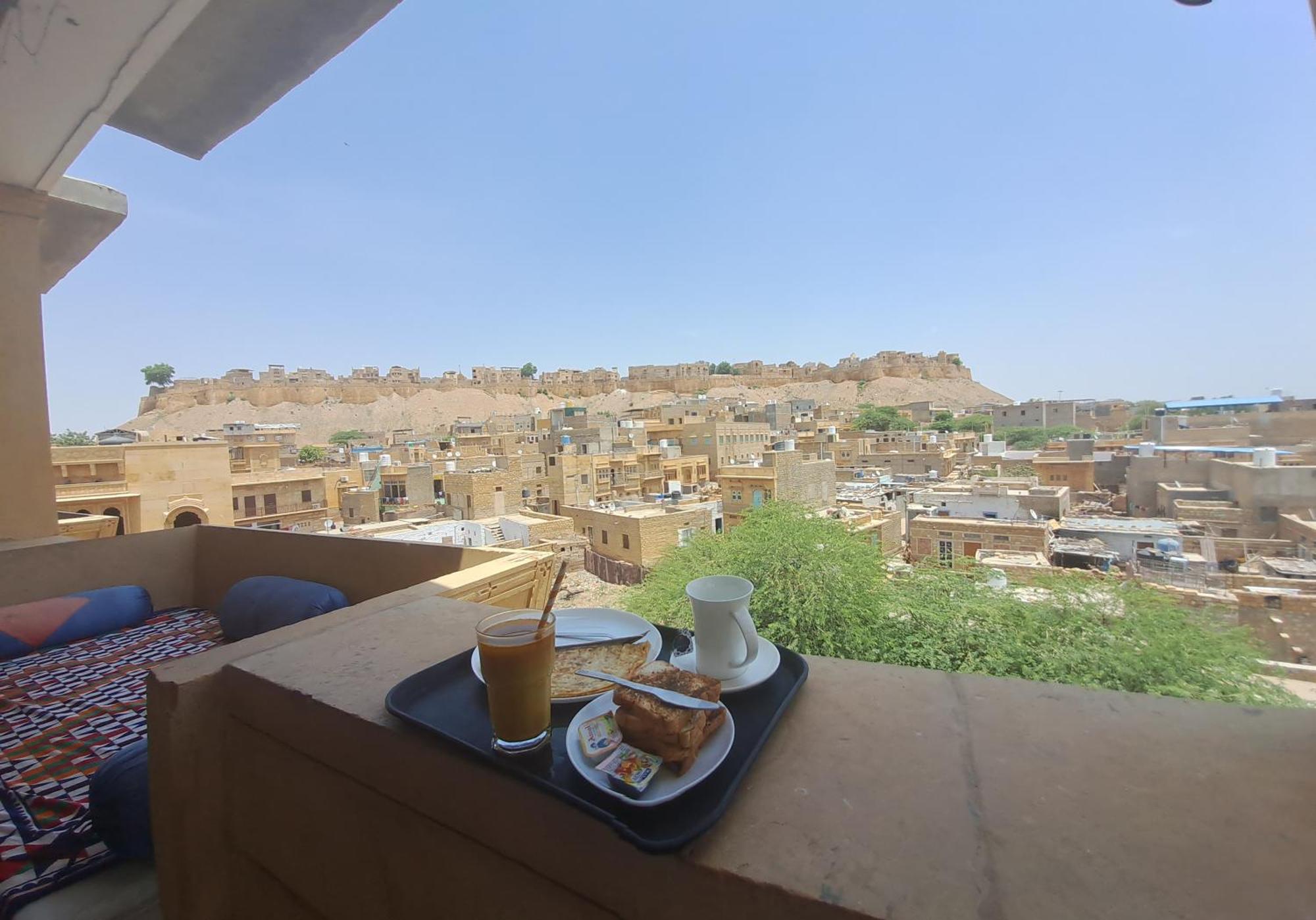 Golden Marigold Hotel Jaisalmer Exterior foto